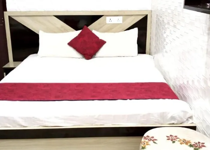 Hotel Swastik "Free Pick Up From Station & Airport"